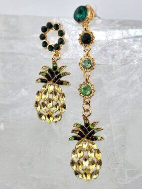 Gold Tone Pineapple Dangle Earrings Rhinestone Tropical Statement Asymmetrical